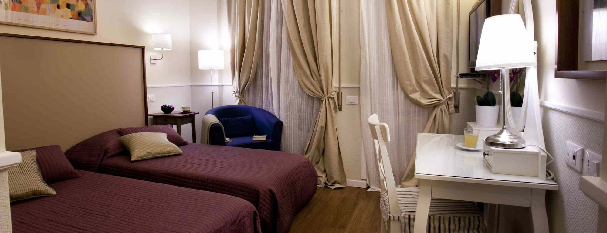 Colfelice Affittacamere 3*